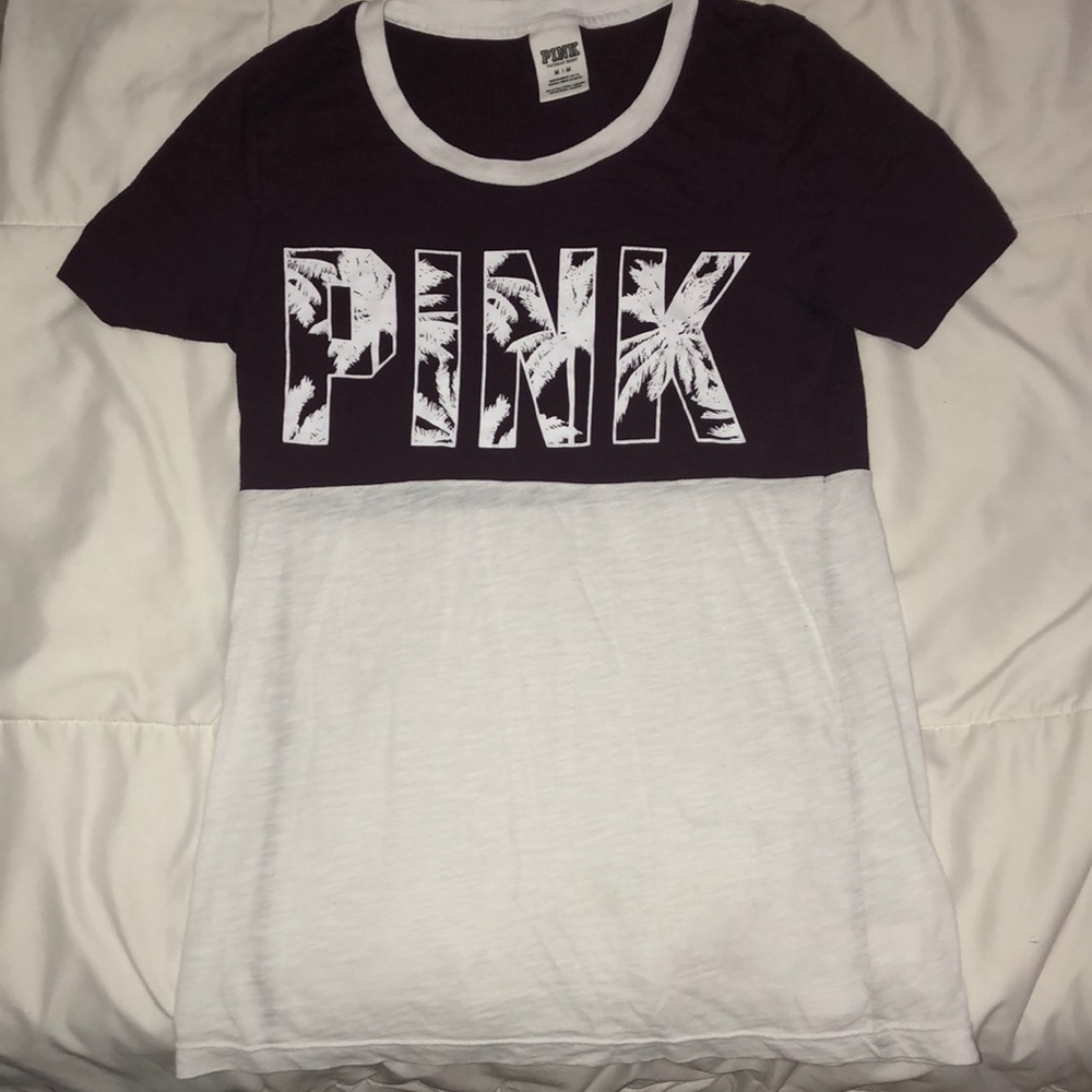 Women’s PINK tee💖